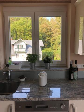 Velden View Ferienwohnung Mit Grosser Sonnenterrasse Und See- Und Karawankenblick 벨덴암워스에르시 외부 사진